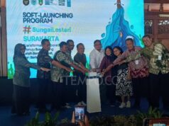 Solo Uji Coba Pengelolaan Sampah Sungai Berbasis Data