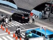 Sopir dan Penumpang Alphard yang Ribut dengan Satpam adalah Anggota Polda Jabar