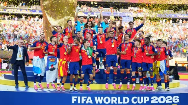 Spanyol-Juara-Piala-Dunia-2026-Ritual-Koin-Cucurella-Lanjutkan-Tradisi-Capdevila