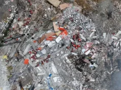 Tanah Longsor di Chongqing Timbun Puluhan Rumah, 10 Warga Selamat