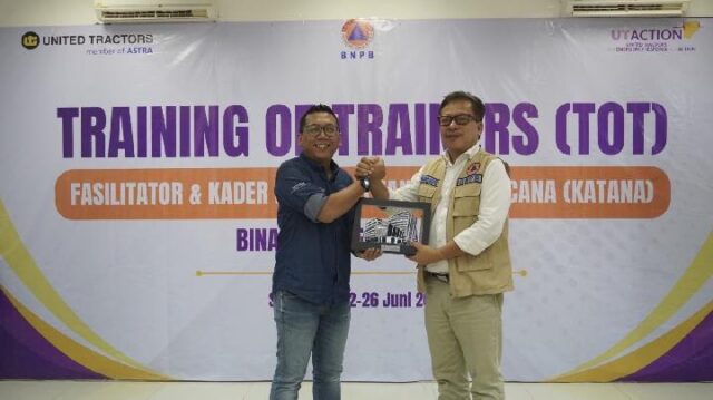 United-Tractors-Gelar-Pelatihan-Kader-Tangguh-Bencana-di-Surabaya