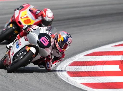 Veda Ega Pratama Start ke-13, Uriarte Kuasai Pole Position di Moto3 Jerman 2026