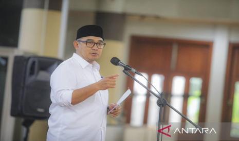 Wali-Kota-Bandung-Muhammad-Farhan-Mulai-Stabil-Usai-Dilarikan-ke-RS