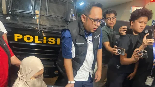 Wanita-M-Jadi-Korban-Kekejaman-Oknum-Polisi-Dicekoki-Sabu-dan-Disiram-Air-Keras