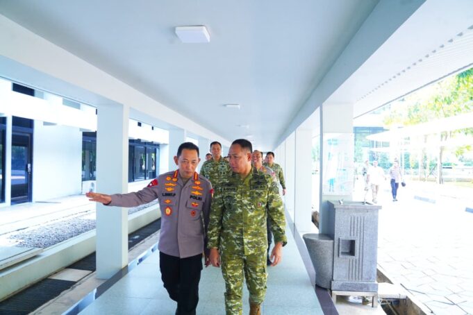 Panglima TNI Terima Kunjungan Silaturahmi Kapolri, Pererat Solidaritas TNI-Polri