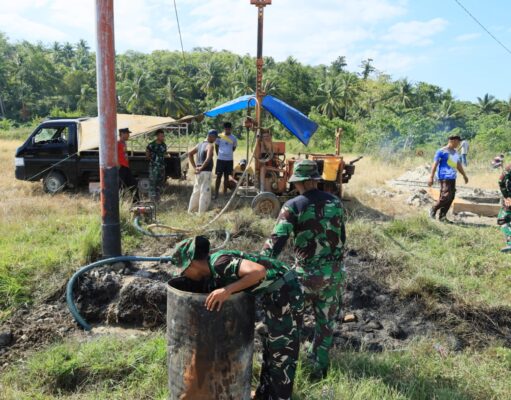 Jawab Krisis Air Bersih, TMMD Ke-129 Kodim 1505/Tidore Bangun Sumur Bor