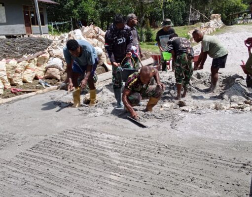 Progres Pengecoran Jalan TMMD Ke-129 Kodim 1807/Sorong Selatan Capai 55 Persen, Wujud Nyata Pengabdian TNI Membangun Desa