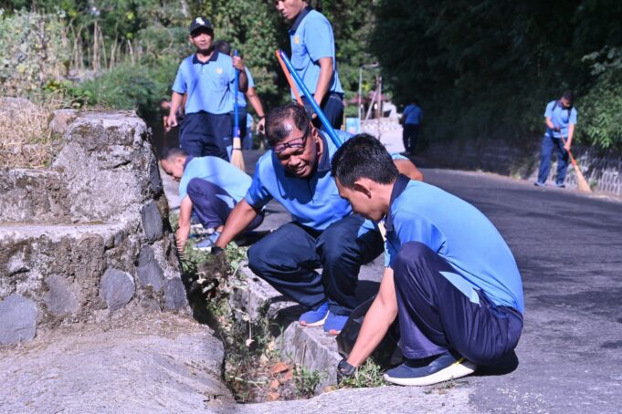 Aksi Peduli Lingkungan, Lanud Iswahjudi Bersihkan Telaga Sarangan