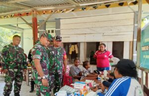 Sentuhan Kemanusiaan TMMD Ke-129, Satgas Kodim 1807/Sorong Selatan Gelar Pengobatan Gratis