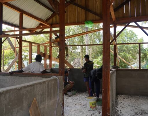 Pembangunan Rumah Ke-1 Type 36 Semi Permanen Capai 68 Persen, Satgas TMMD Ke-129 Kodim 1807/Sorong Selatan Terus Wujudkan Hunian Layak bagi Masyarakat