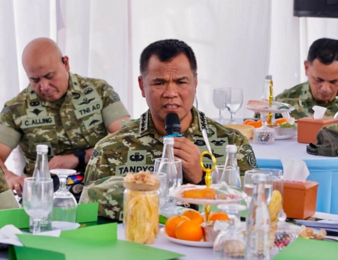Wakil Panglima TNI Tinjau Yon TP di Jawa Barat, Pastikan Kesiapsiagaan Satuan
