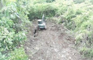 Program Unggulan TNI AD Berjalan, Satgas TMMD Ke-129 Buka Lahan Ketahanan Pangan di Kampung Sesor