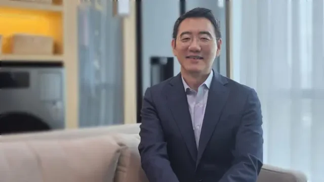 7-Tahun-Dominasi-HP-Lipat-Samsung-Tekankan-Pengalaman-Tak-Tergantikan