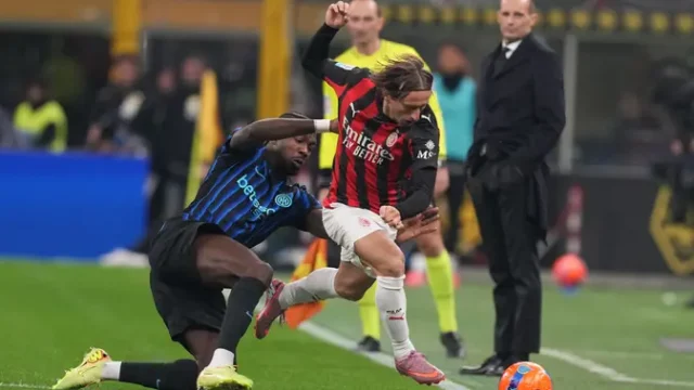 AC-Milan-dan-Inter-Milan-Siap-Bertemu-Lagi-dalam-Derby-della-Madonnina-Pramusim