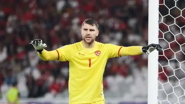 Ajax-Datangkan-Ter-Stegen-Pesaing-Berat-bagi-Maarten-Paes