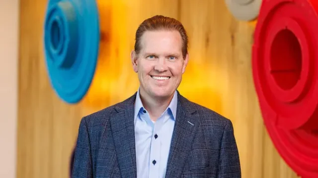 Apple-Rekrut-Bos-Baru-OpenAI-Kehilangan-Pemimpin-Etika