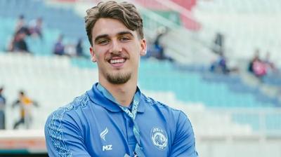 Arema-FC-Resmi-Datangkan-Mauro-Zijlstra-Perkuat-Lini-Depan-di-Tengah-Cedera-Gustavo-Henrique