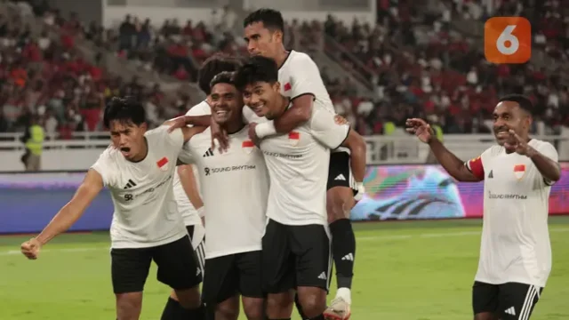 Aston-Villa-Menang-3-1-atas-Indonesia-All-Stars-di-GBK-Arkhan-Kaka-Cetak-Gol-Kehormatan