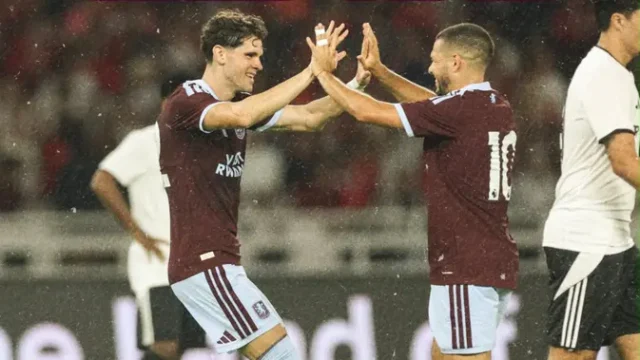 Aston-Villa-Menang-Telak-3-1-atas-Indonesia-All-Stars-di-GBK-Arkhan-Kaka-Cetak-Gol-Penyelamat
