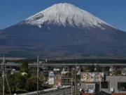 Ayah Tinggalkan Anak 7 Tahun Selama Delapan Jam di Gunung Fuji