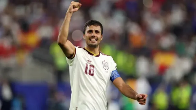 Barcelona-Siap-Tawar-Lebih-Mahal-Demi-Rekrut-Rodri-dari-Manchester-City