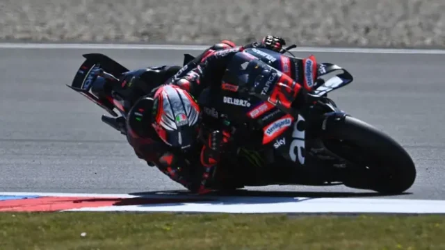 Bezzecchi-Puncaki-Latihan-MotoGP-Aragon-2026-Marquez-Hanya-Selisih-0010-Detik