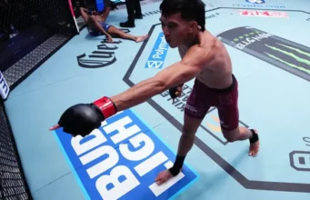 Bilal Hasan Borong Kemenangan KO Debut di UFC, Rekor 10-0 Tak Terkalahkan