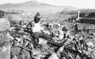 Bom-Nagasaki-dan-Kemerdekaan-Singapura-Peristiwa-9-Agustus-yang-Mengguncang-Dunia