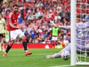 Bruno Fernandes Hat-Trick Bawa MU Menang Telak atas Ipswich Town