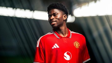 Carlos-Baleba-Diprediksi-Debut-MU-di-Pertengahan-September