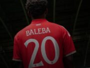 Carlos Baleba Kenakan Nomor 20 MU, Warisi Legenda Solskjaer dan Van Persie