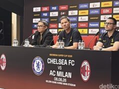 Chelsea Datang ke Jakarta, Xabi Alonso: Jersey Biru Ada di Mana-Mana