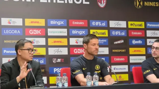 Chelsea-Datang-ke-Jakarta-untuk-Bertemu-Pendukungnya-yang-Setia