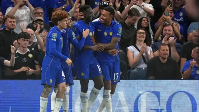 Chelsea-Raih-Kemenangan-Sulit-atas-Luton-Town-Alonso-Ini-Pelajaran-Berharga