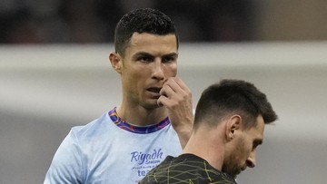 Cristiano-Ronaldo-Beri-Dukungan-Tulus-untuk-Messi-yang-Berduka