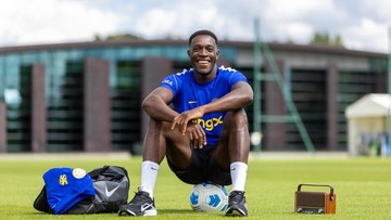 Danny-Welbeck-Resmi-Bergabung-dengan-Chelsea-di-Usia-35-Tahun