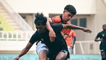 Dewa-United-Hancurkan-Brisbane-Roar-4-0-Struick-Cetak-Gol-Cepat
