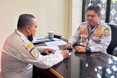 Dishub-Bekasi-Diduga-Pungli-Rp17-Juta-dari-Sopir-Truk-Gubernur-Jabar-Tuntut-Pemecatan