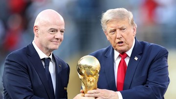 Donald-Trump-Pasang-Badan-untuk-Infantino-di-Tengah-Tekanan-FIFA