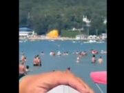Drone Jatuh di Pantai Rusia, Tujuh Tewas Termasuk Tiga Anak