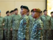 Dua Prajurit TNI Dapat Kenaikan Pangkat Luar Biasa Usai Turunkan Bendera Bulan Bintang