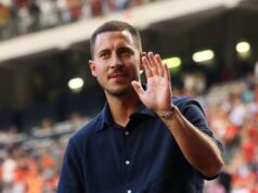 Eden Hazard Balik ke Stamford Bridge, Belanja Jersey dan Minta Diskon Legenda