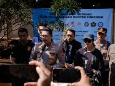 Ekshumasi Jenazah Sutrimo, Forensik Berjuang Lawan Pembusukan