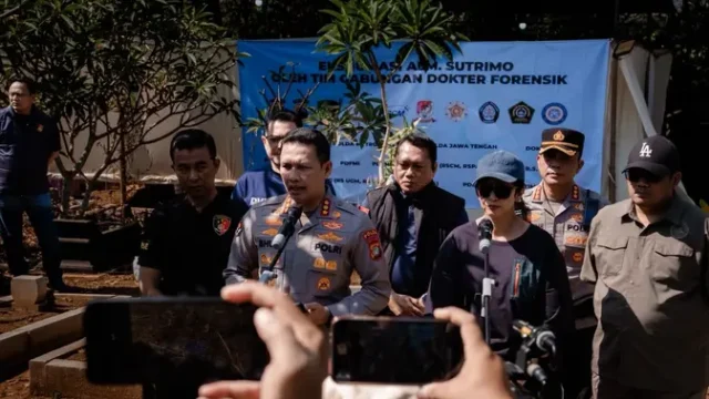 Ekshumasi-Jenazah-Sutrimo-Forensik-Berjuang-Lawan-Pembusukan
