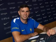 Emiliano Martínez Resmi Bergabung dengan Chelsea
