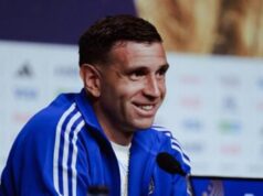 Emiliano MartĂnez Resmi Bergabung ke Chelsea, Ancaman Baru bagi Pesaing Liga Inggris