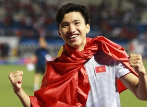 Fans Garuda Gelisah Hadapi Doan Van Hau, Ingat Cedera Evan Dimas di SEA Games 2019