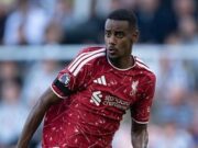 Firmino Yakin Isak Akan Bangkit di Liverpool