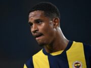 Gagal Transfer ke Roma, Bek Berdarah Indonesia Jayden Oosterwolde Kembali ke Fenerbahce