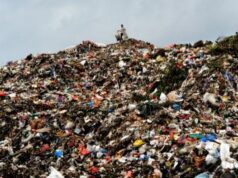 Gunungan Sampah Runtuh di Conakry, 30 Tewas